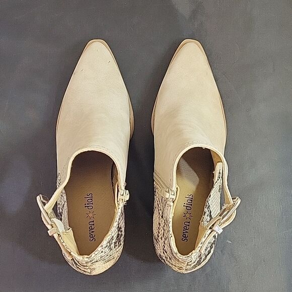 BRAND NEW SEVEN DIALS QUEENSBURY WOMAN ANKLE STRAP POINTED TOE BOOTIES - Picture 13 of 16